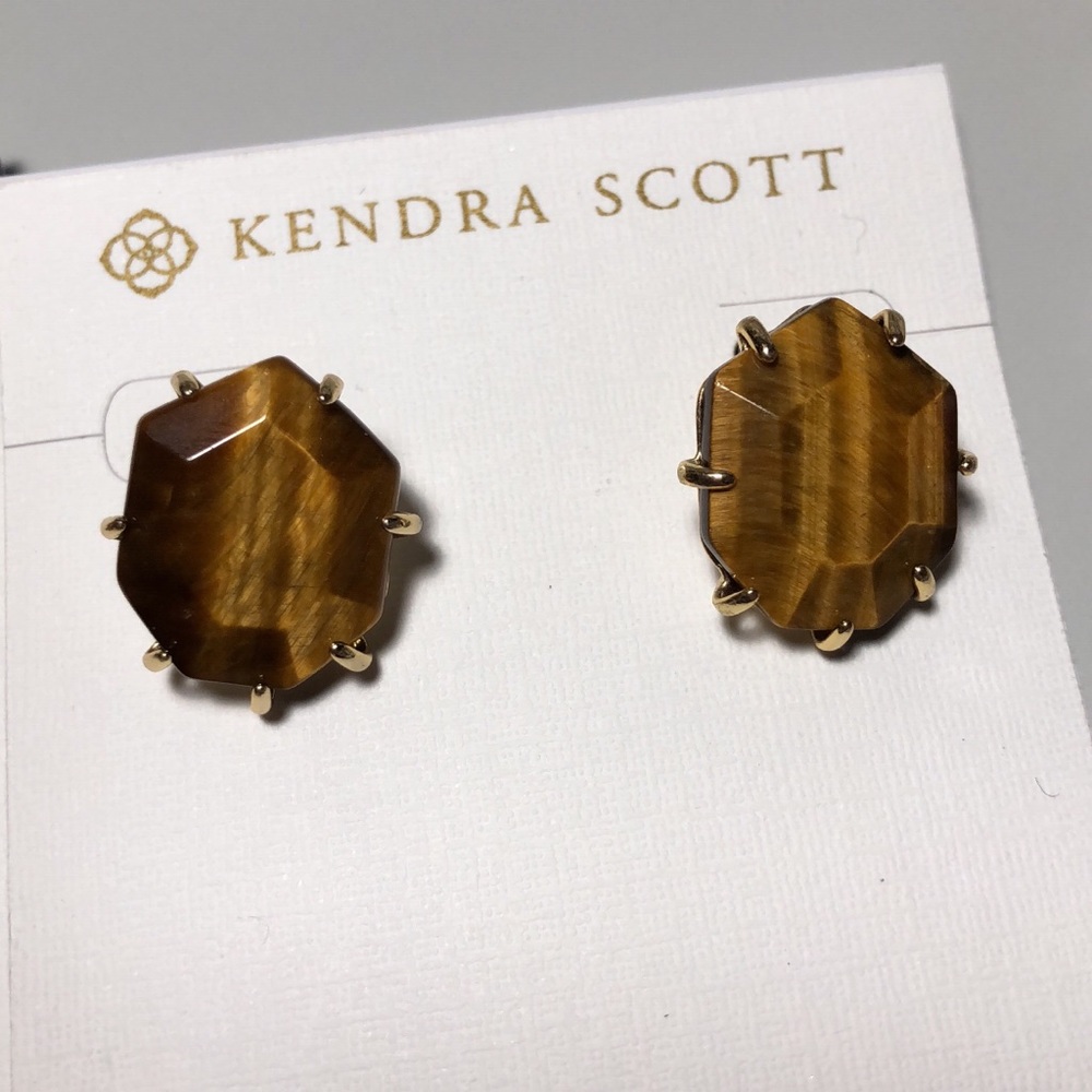 SOLD🔴Tigers Eye Morgans